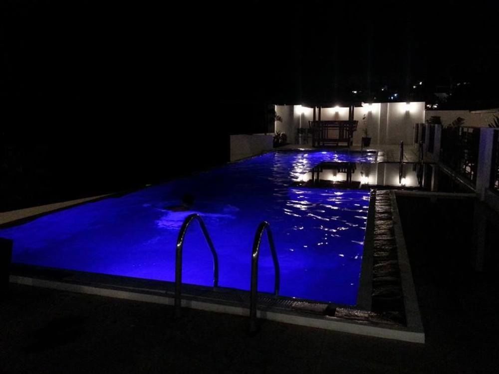 Vista Real Hotel Tagaytay City Zewnętrze zdjęcie